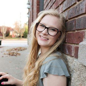 Meet your Posher, Delaney
